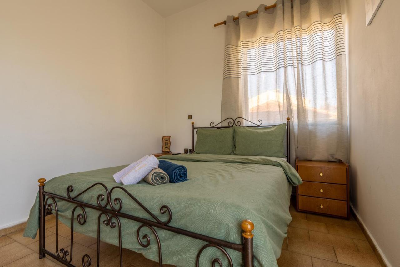 Superior Apartment La Лариса Екстериор снимка