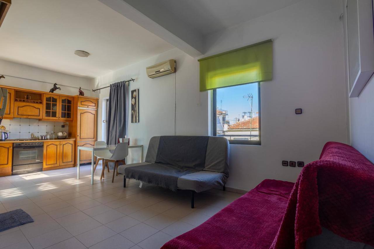 Superior Apartment La Лариса Екстериор снимка